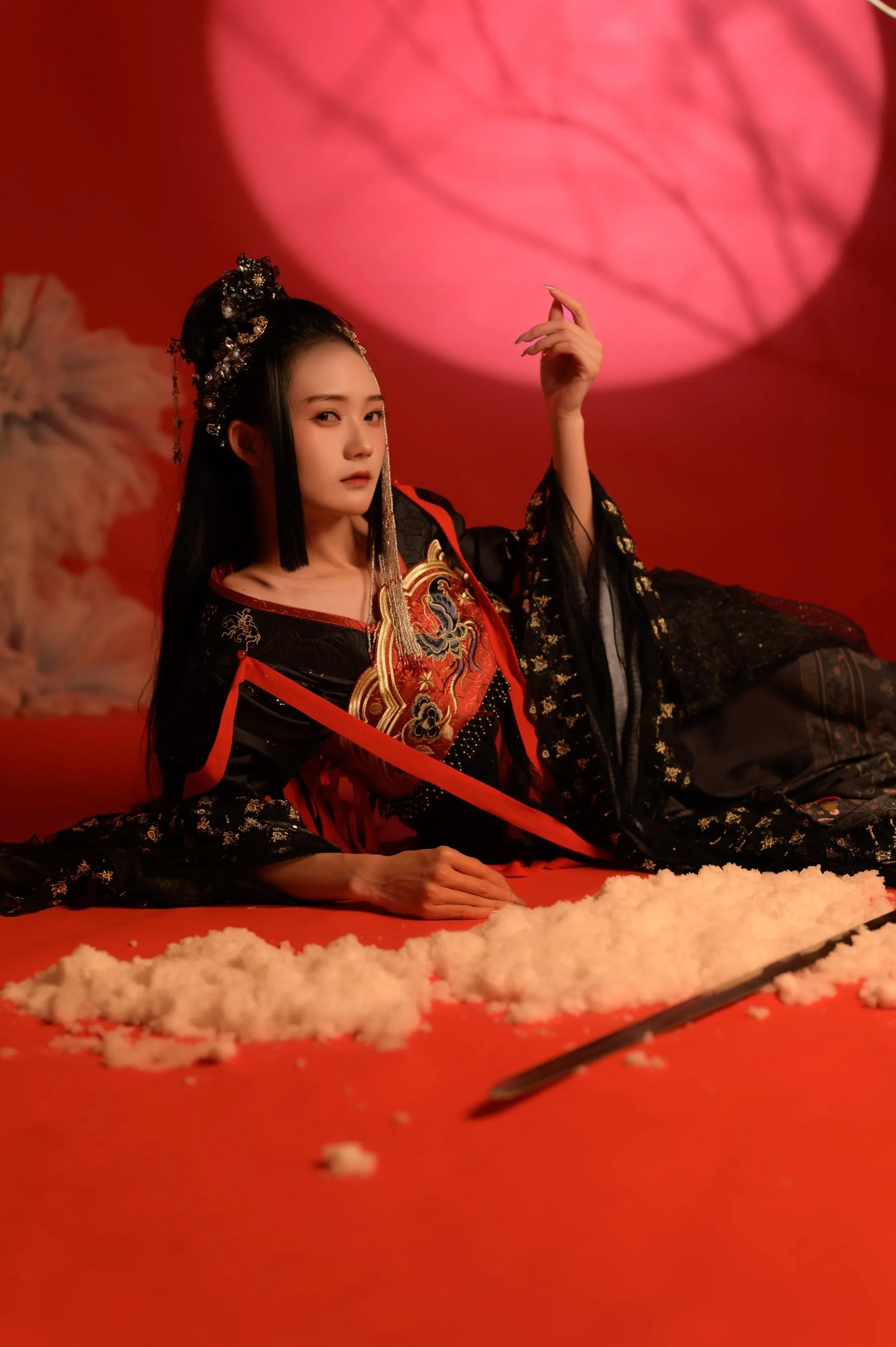 [艺图语] 2022.07.03 杀机 兔子Zzz不吃胡萝卜 [24P]插图